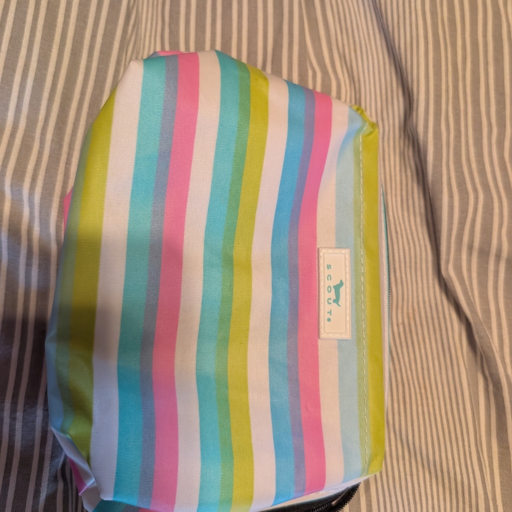 Scout Colorful Striped